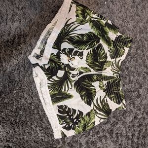 Palm tree high-rise shorts